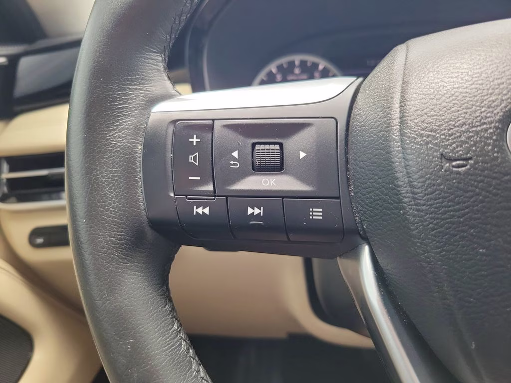 2023 Glacier White INFINITI QX60 PURE FWD SUV