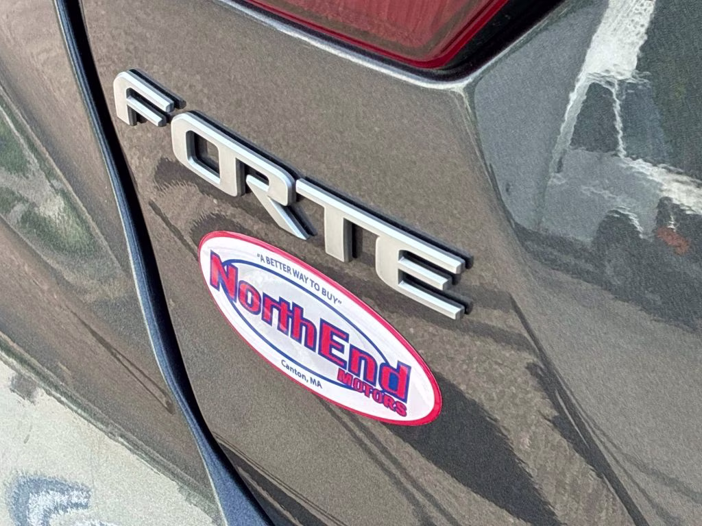 2024 Gravity Gray Kia Forte LXS FWD Sedan