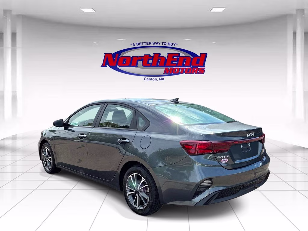 2024 Gravity Gray Kia Forte LXS FWD Sedan