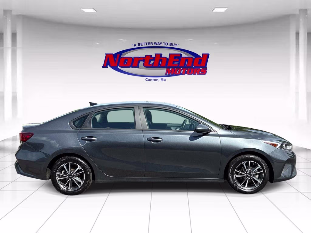 2024 Gravity Gray Kia Forte LXS FWD Sedan