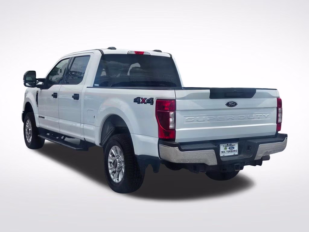 2022 Oxford White Ford Super Duty F-250 SRW XLT 4X4 Truck