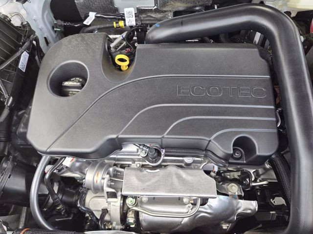 2026 Summit White Chevrolet Equinox LT FWD SUV