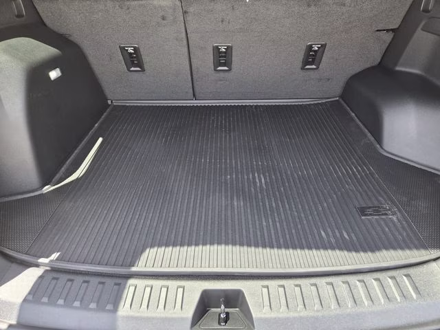 2026 Summit White Chevrolet Equinox LT FWD SUV