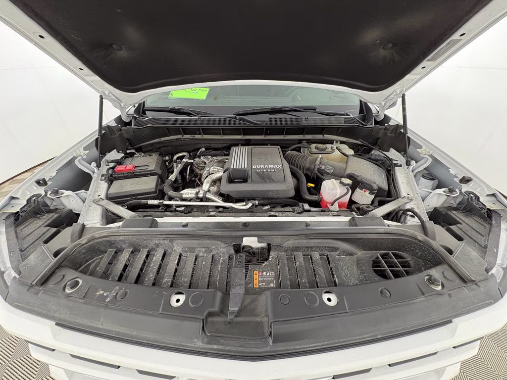 2025 Summit White Chevrolet Silverado 1500 RST RWD Truck
