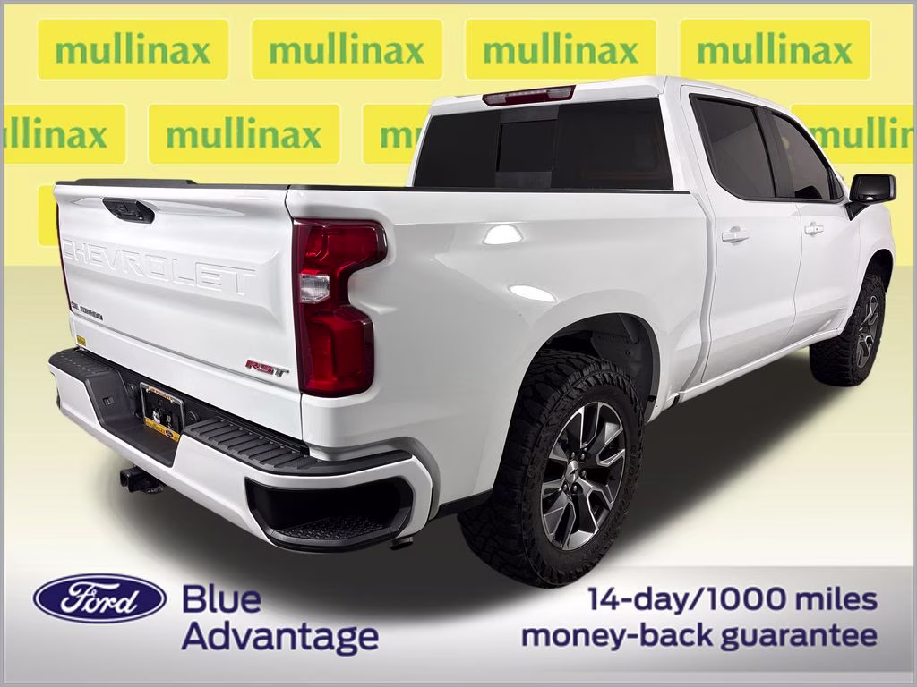 2025 Summit White Chevrolet Silverado 1500 RST RWD Truck