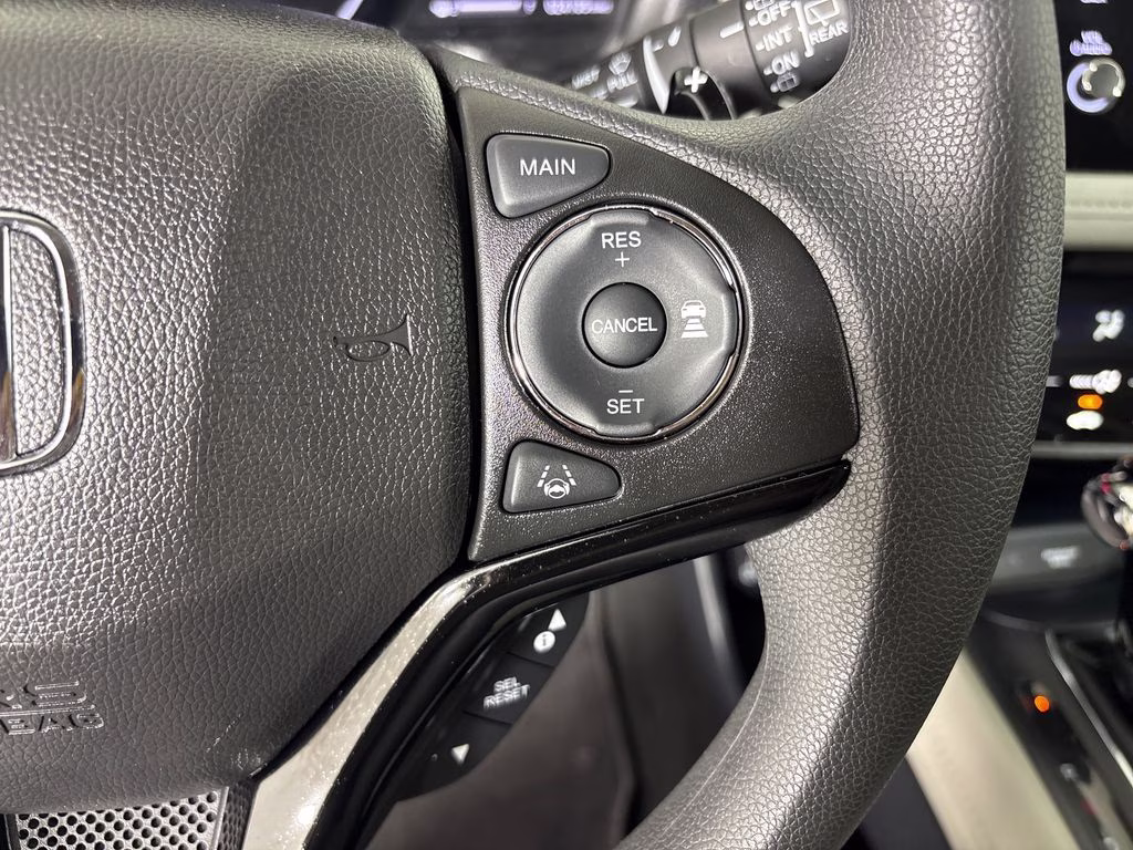 2019 Platinum White Pearl Honda HR-V EX FWD SUV