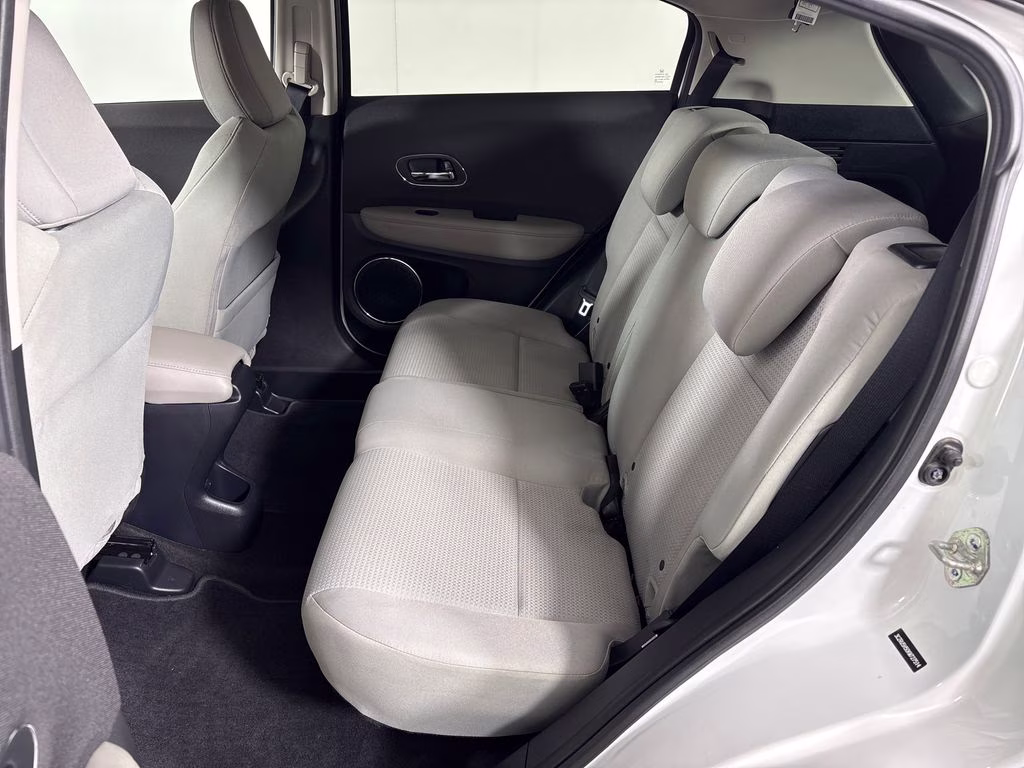 2019 Platinum White Pearl Honda HR-V EX FWD SUV