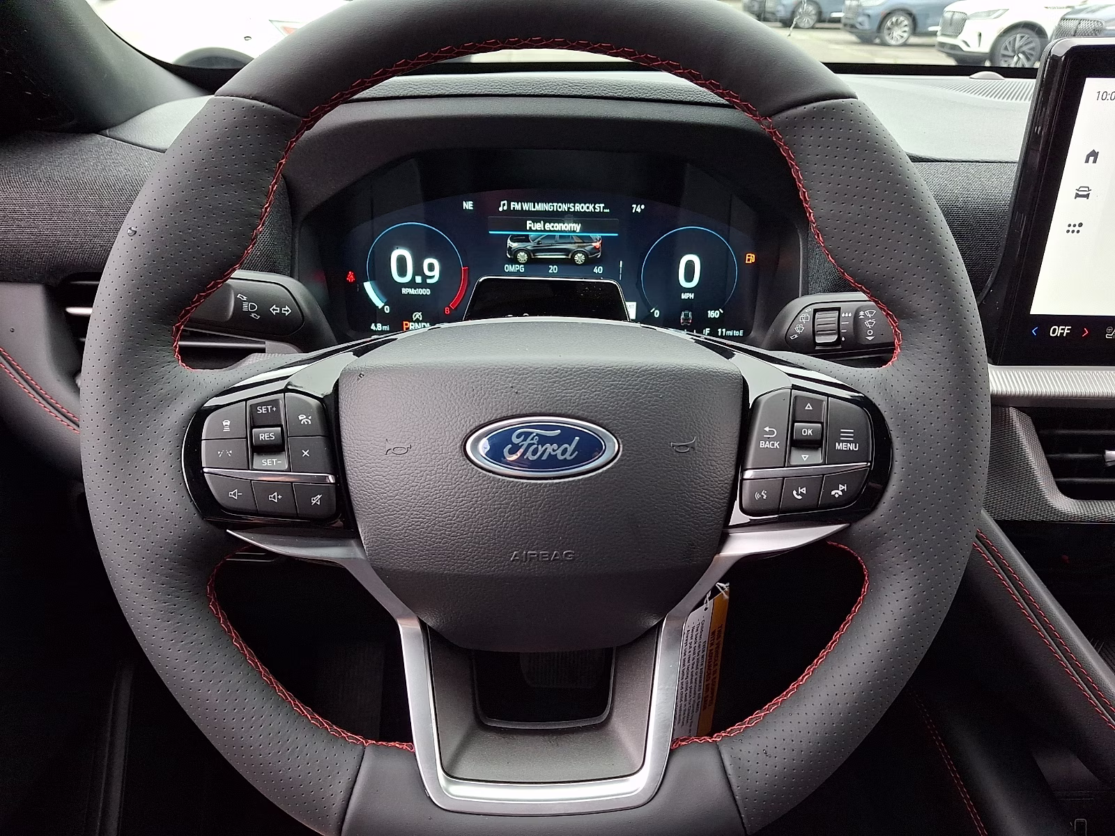 2026 Agate Black Metallic - UM Ford Explorer ST-Line 4X4
