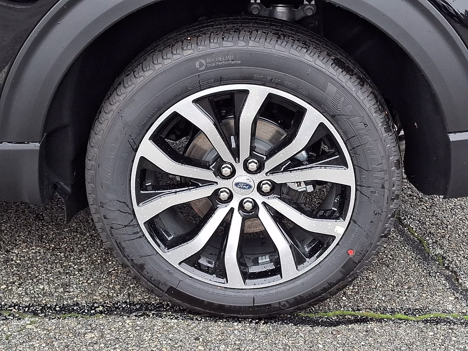 2026 Agate Black Metallic - UM Ford Explorer ST-Line 4X4