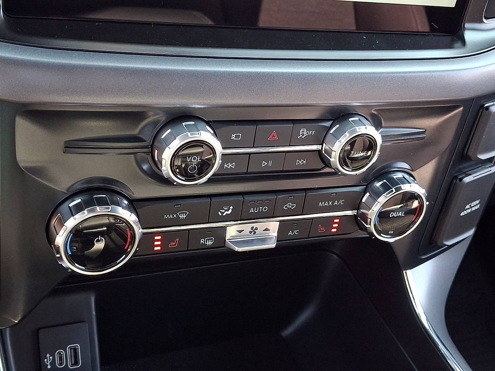 2026 Agate Black Metallic - UM Ford F-150 XLT 4X4