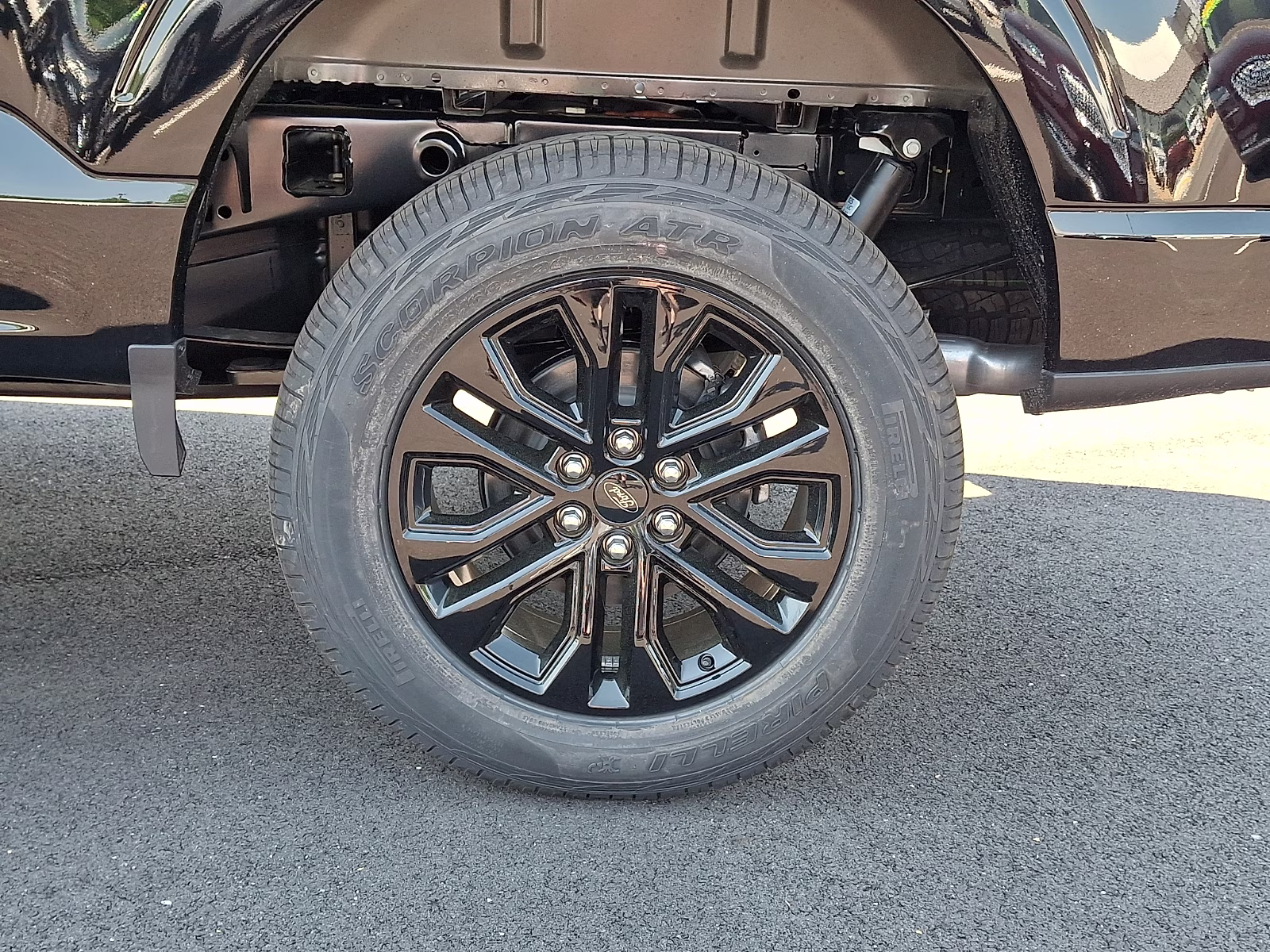 2026 Agate Black Metallic - UM Ford F-150 XLT 4X4