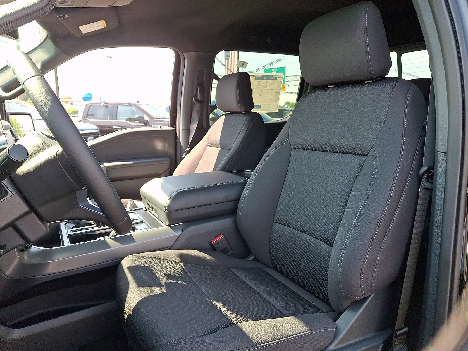 2026 Agate Black Metallic - UM Ford F-150 XLT 4X4