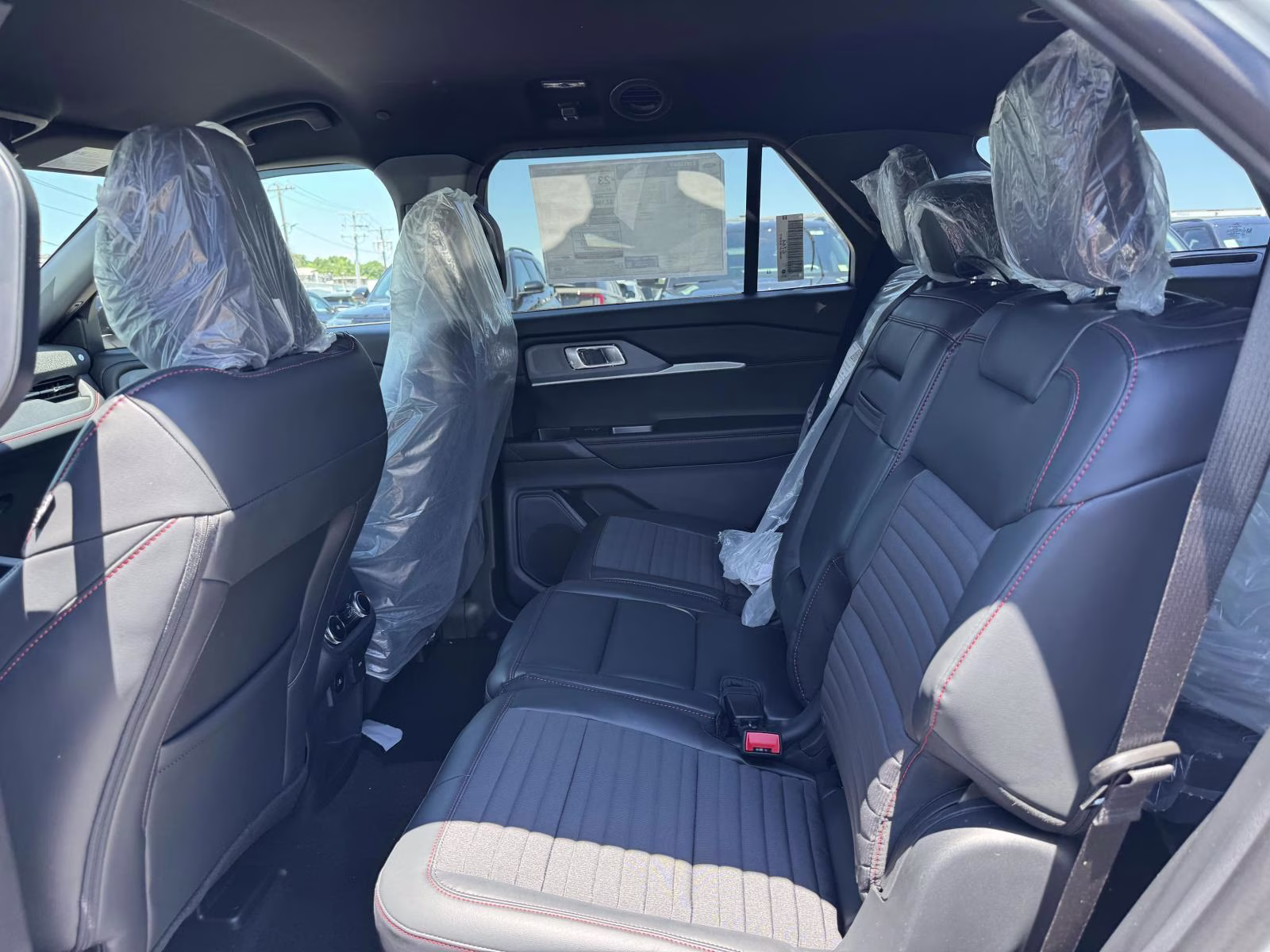2026 White Ford Explorer ST-Line 4WD 4X4 SUV