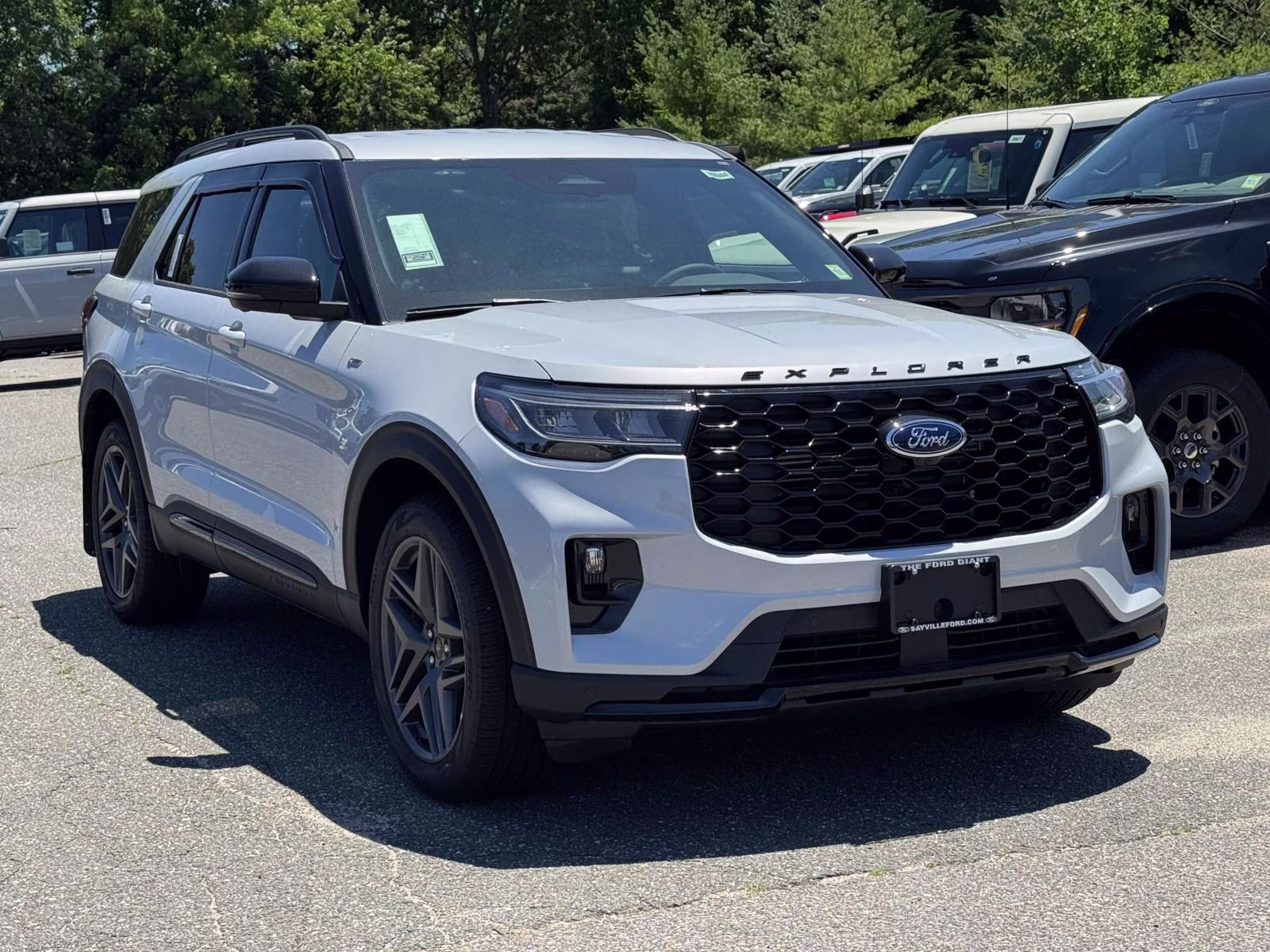 2026 White Ford Explorer ST-Line 4WD 4X4 SUV