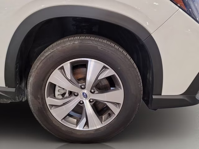 2025 Crystal White Pearl Subaru Ascent Premium AWD SUV