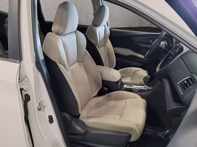 2025 Crystal White Pearl Subaru Ascent Premium AWD SUV