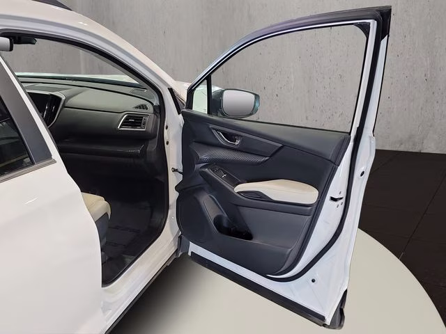 2025 Crystal White Pearl Subaru Ascent Premium AWD SUV