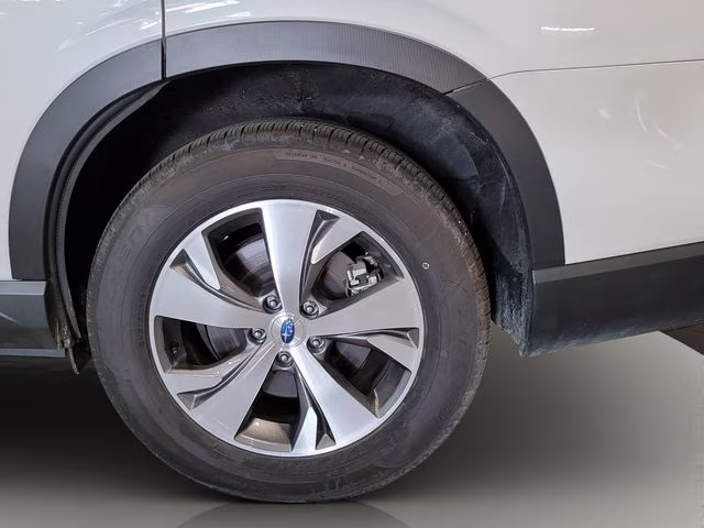 2025 Crystal White Pearl Subaru Ascent Premium AWD SUV