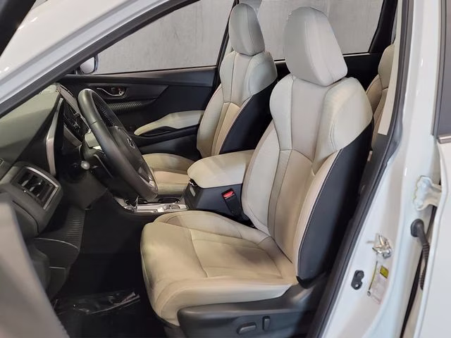 2025 Crystal White Pearl Subaru Ascent Premium AWD SUV