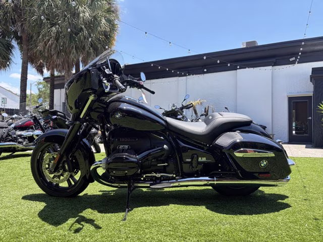 2023 BMW R18 BAGGER