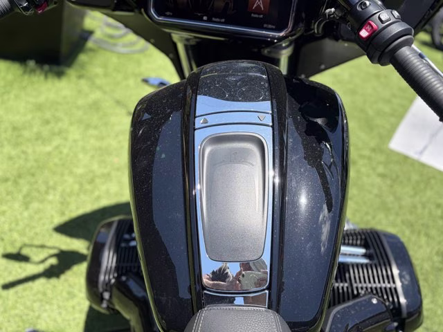 2023 BMW R18 BAGGER