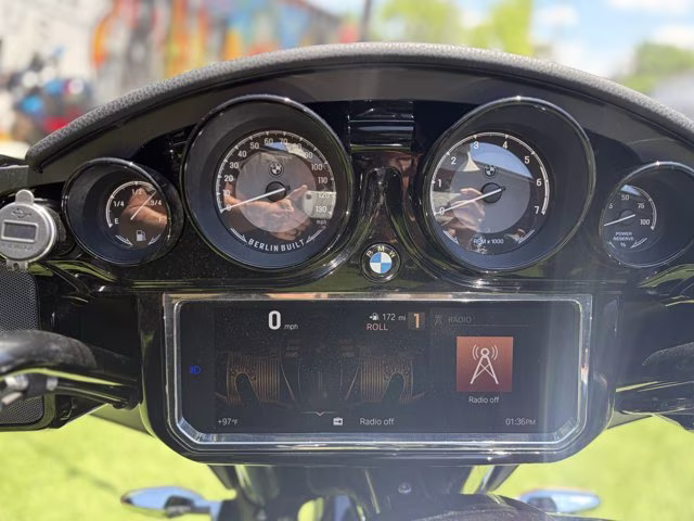 2023 BMW R18 BAGGER