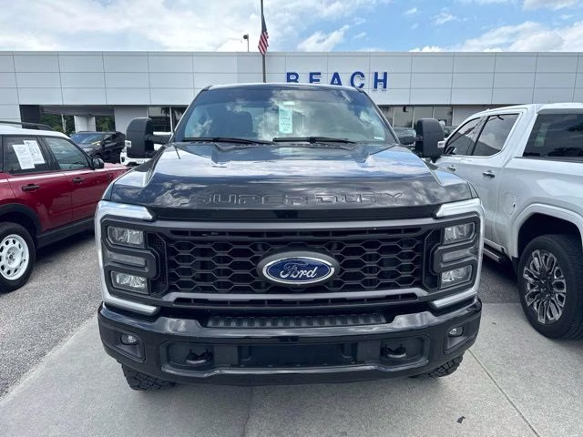 2024 Black Metallic Ford Super Duty F-250 SRW XLT 4X4 Truck