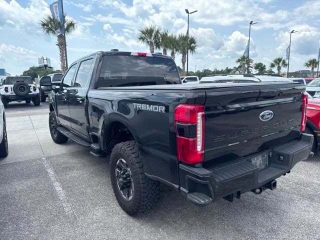 2024 Black Metallic Ford Super Duty F-250 SRW XLT 4X4 Truck