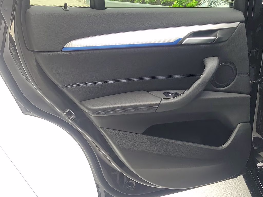 2021 Black Sapphire Metallic BMW X1 sDrive28i FWD SUV