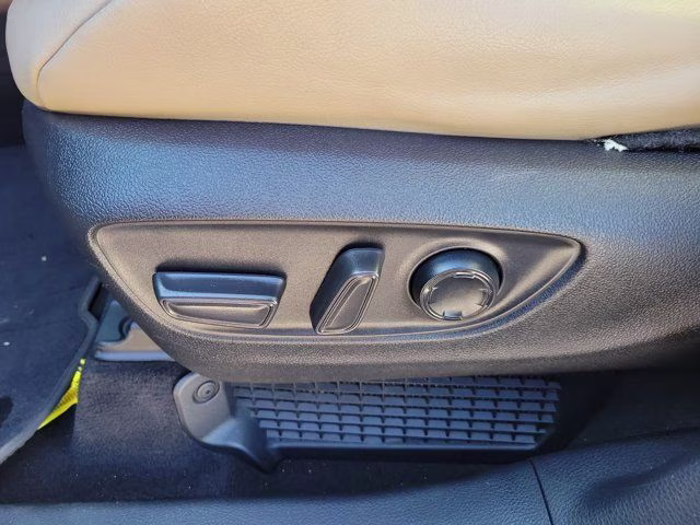 2024 Predawn Gray Mica Toyota Sienna XLE FWD Van