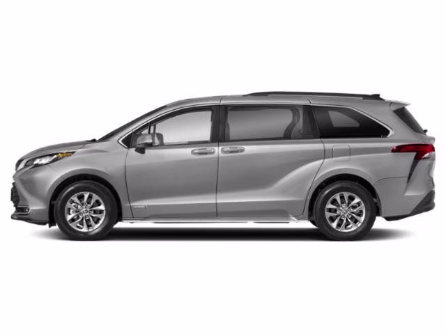 2024 Predawn Gray Mica Toyota Sienna XLE FWD Van
