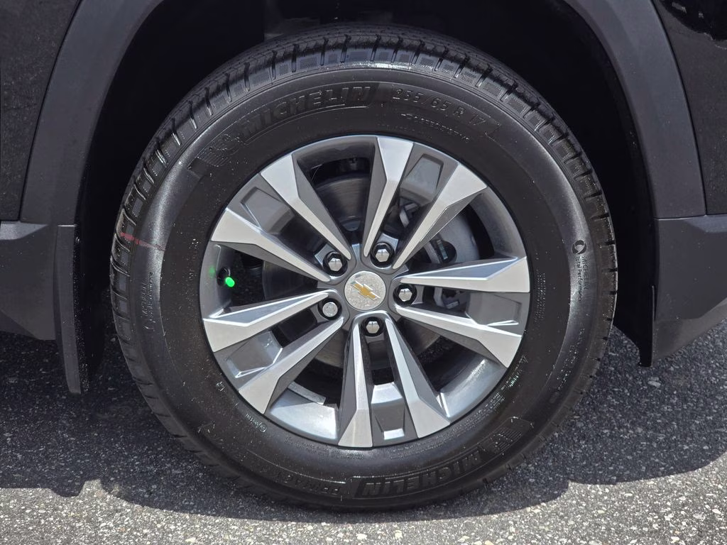 2026 Mosaic Black Metallic Chevrolet Equinox LT AWD SUV