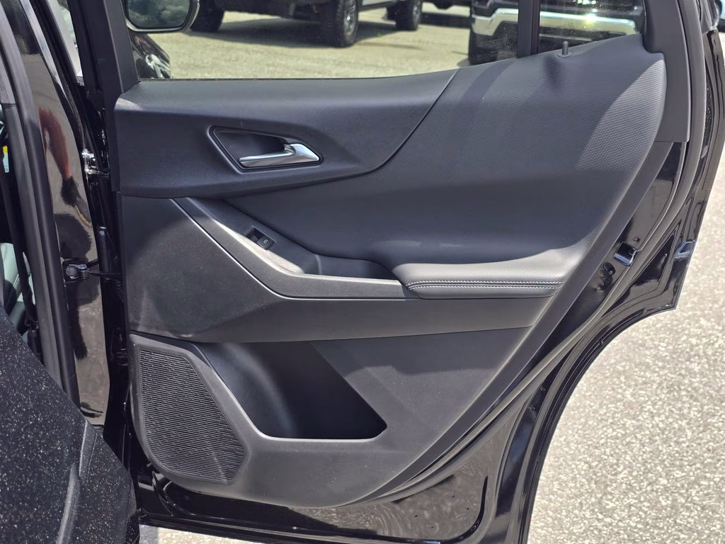 2026 Mosaic Black Metallic Chevrolet Equinox LT AWD SUV