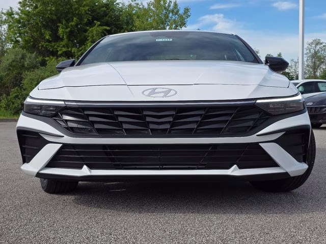 2026 Serenity White Pearl Hyundai Elantra SEL Sport FWD Sedan