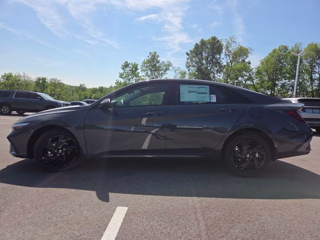 2026 Ecotronic Gray Hyundai Elantra SEL Sport FWD Sedan