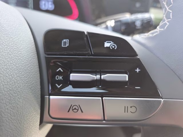 2026 Ecotronic Gray Hyundai Elantra SEL Sport FWD Sedan
