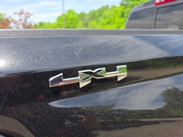 2026 Onyx Black GMC Canyon Elevation 4X4 Truck