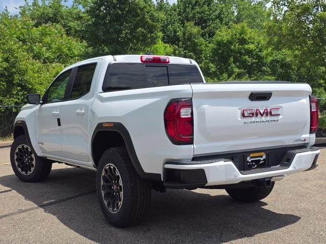 2026 Summit White GMC Canyon AT4 4X4 Truck