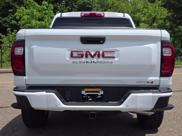 2026 Summit White GMC Canyon AT4 4X4 Truck