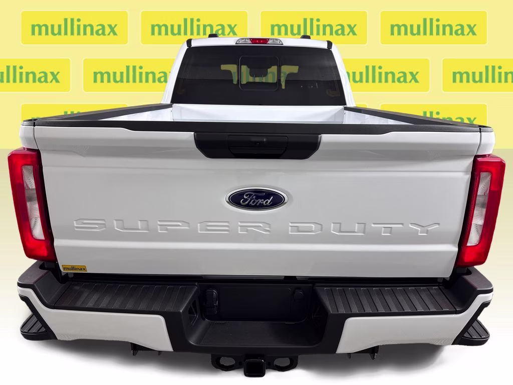 2026 Oxford White Ford Super Duty F-250 SRW STX 4X4 Truck
