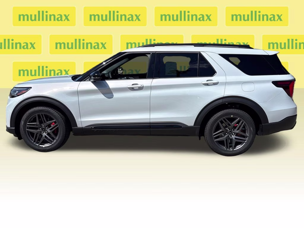 2026 White Metallic Ford Explorer ST-Line RWD SUV