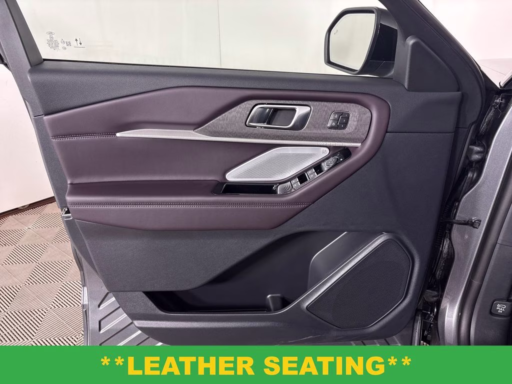 2026 Gray Metallic Ford Explorer Platinum RWD SUV