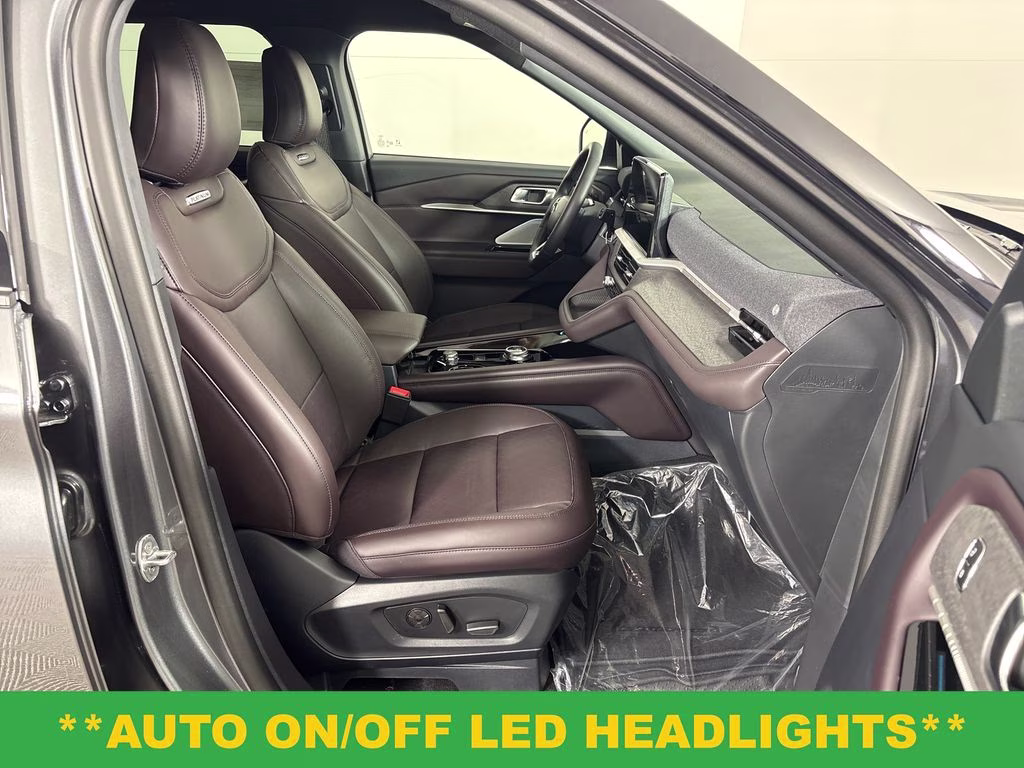 2026 Gray Metallic Ford Explorer Platinum RWD SUV