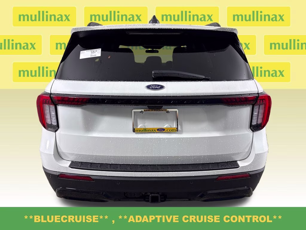 2026 White Metallic Ford Explorer ST-Line RWD SUV