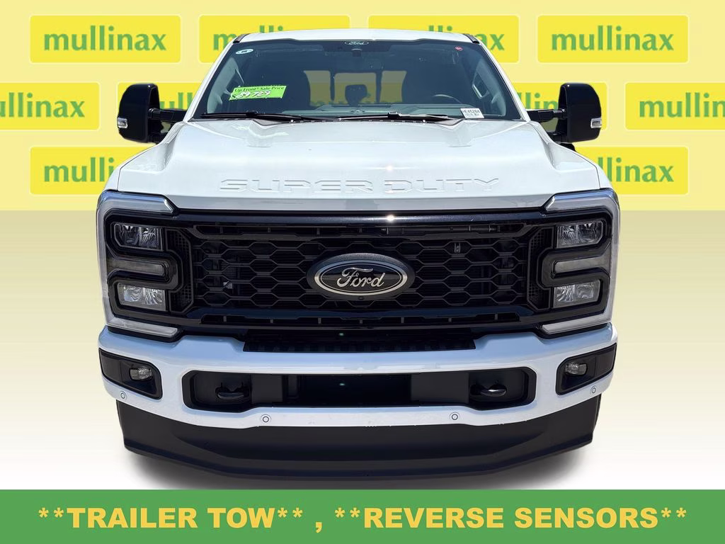 2026 Oxford White Ford Super Duty F-250 SRW Lariat 4X4 Truck