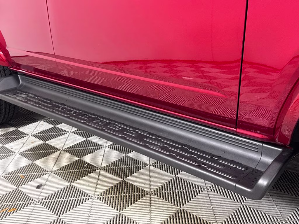 2026 Ruby Red Metallic Tinted Clearcoat Ford Bronco Outer Banks 4X4 SUV