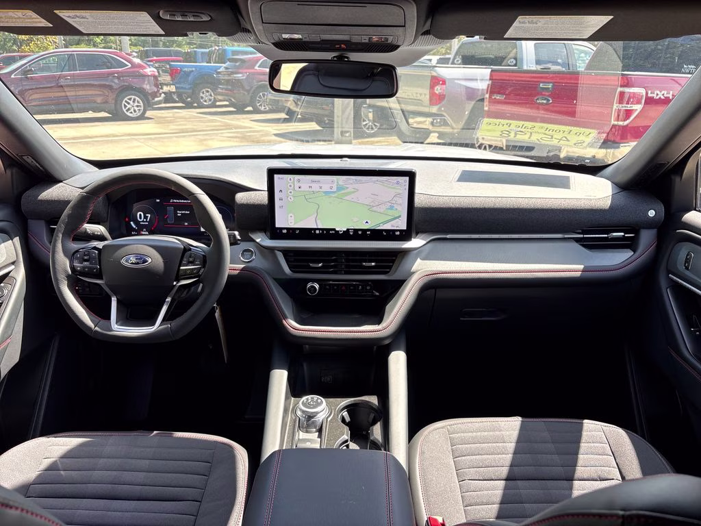 2026 White Metallic Ford Explorer ST-Line RWD SUV