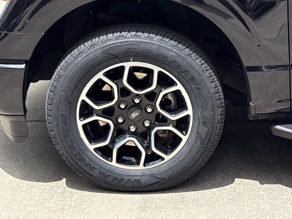 2023 Black Metallic Ford F-150 XLT RWD Truck