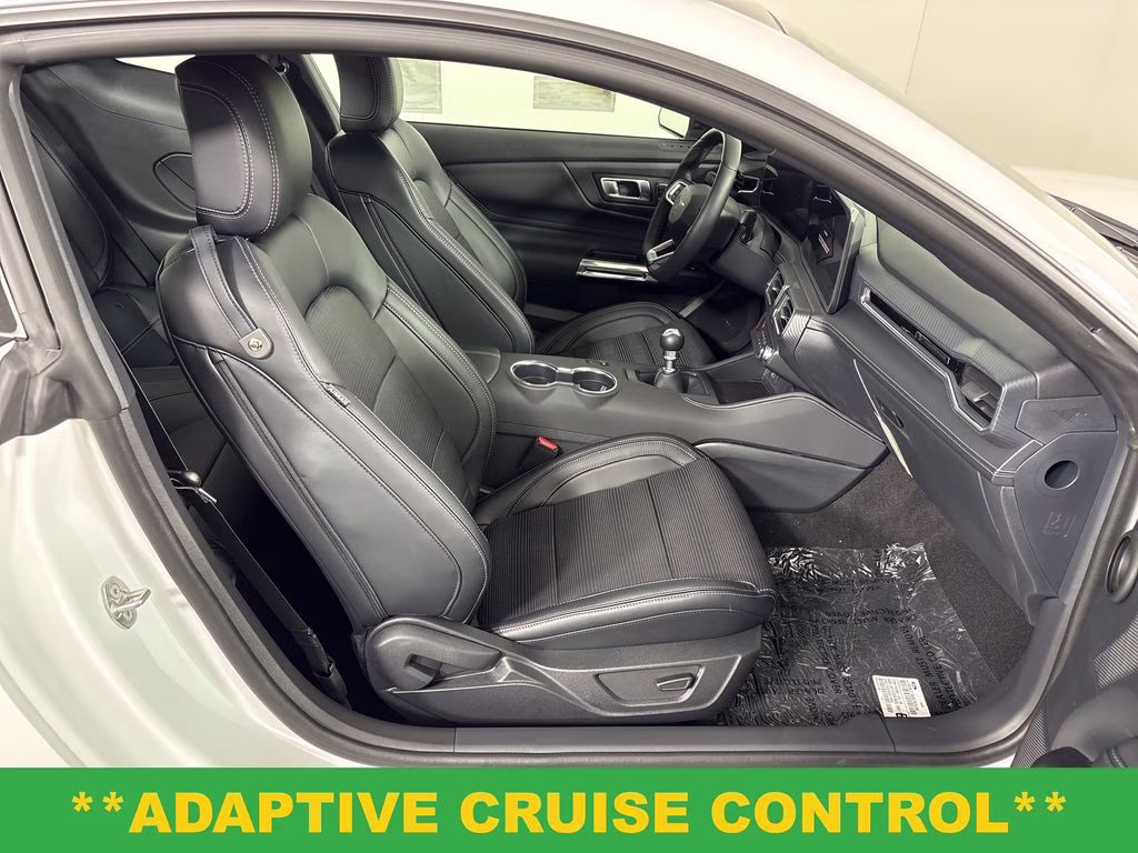 2026 Oxford White Ford Mustang GT RWD Coupe
