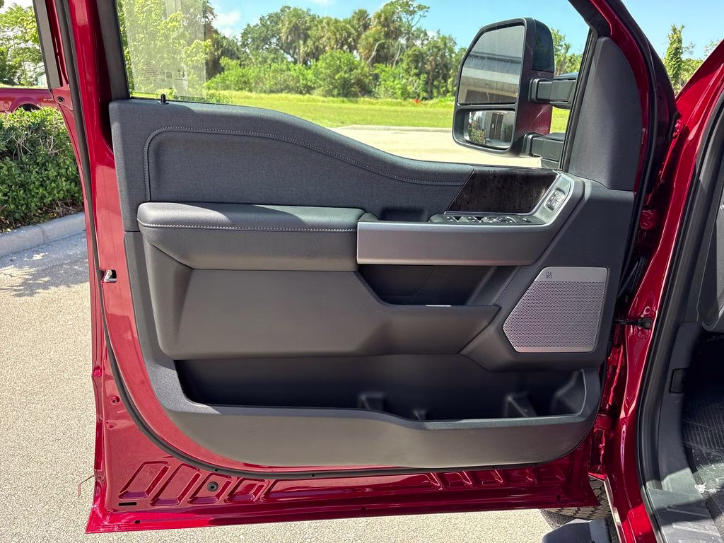 2026 Ruby Red Metallic Tinted Clearcoat Ford Super Duty F-250 SRW Lariat 4X4 Truck